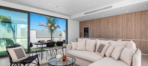 3 bedrooms Villa in Los Alcazares, Spain No. 13623 5