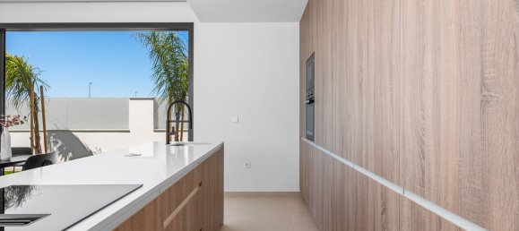 3 bedrooms Villa in Los Alcazares, Spain No. 13623 12