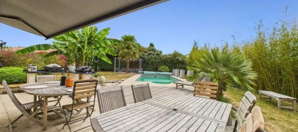 4 bedrooms House in Pont-Saint-Martin, France No. 290933 2