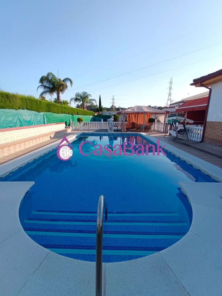 Дом с 4 спальнями в Альколеа, Испания № 152439