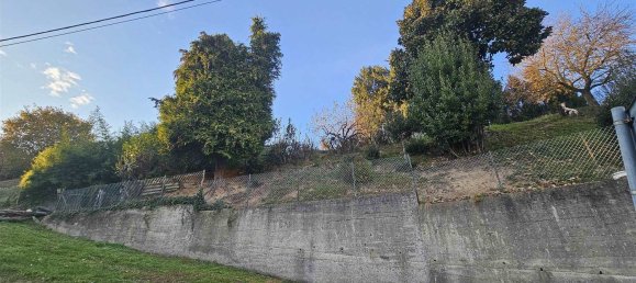 10 rooms House in Valdilana, Italy No. 89723 21