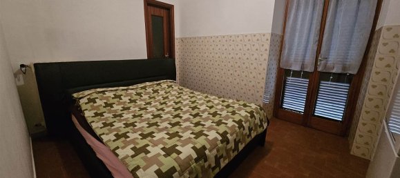 10 rooms House in Valdilana, Italy No. 89723 20