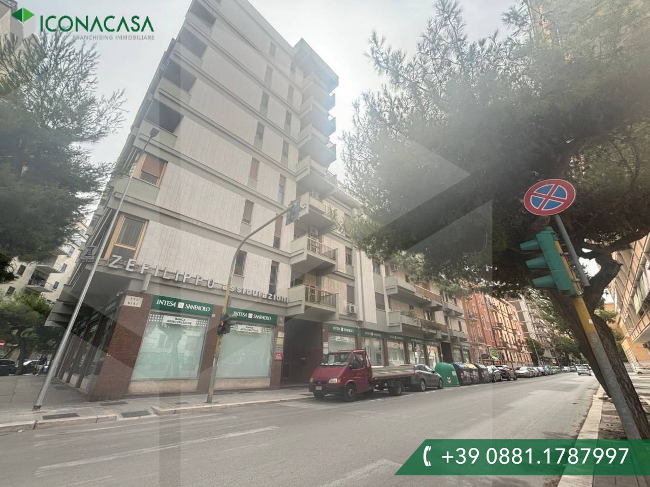 3 rooms Apartment in Foggia, Italy No. 26176