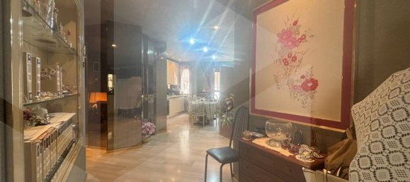 3 rooms Apartment in Foggia, Italy No. 26176 5