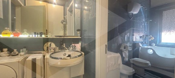 3 rooms Apartment in Foggia, Italy No. 26176 26