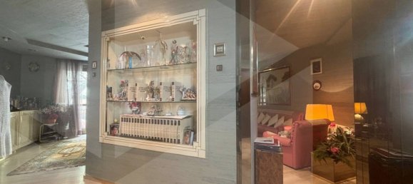 3 rooms Apartment in Foggia, Italy No. 26176 27