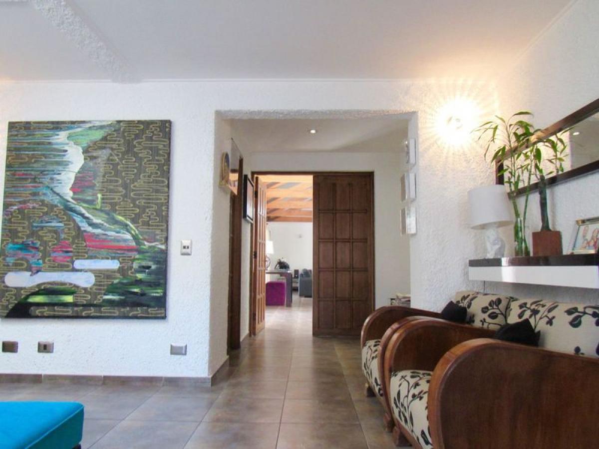 Дом с 4 спальнями в Сантьяго, Чили № 4315