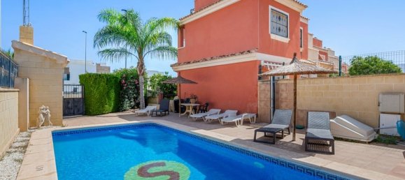 3 Schlafzimmer Stadthaus in Alicante, Spain, Nr. 190727 3