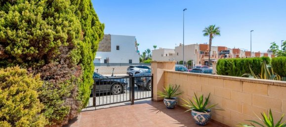 3 Schlafzimmer Stadthaus in Alicante, Spain, Nr. 190727 5