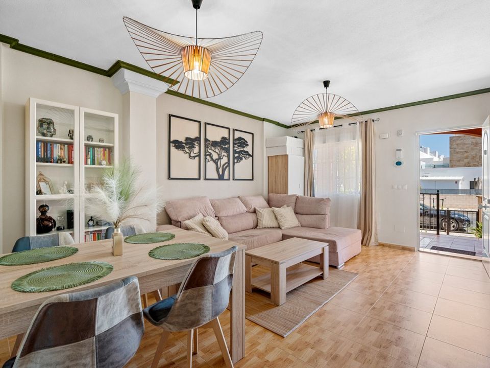 3 Schlafzimmer Stadthaus in Alicante, Spain, Nr. 190727