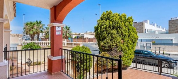 3 Schlafzimmer Stadthaus in Alicante, Spain, Nr. 190727 4