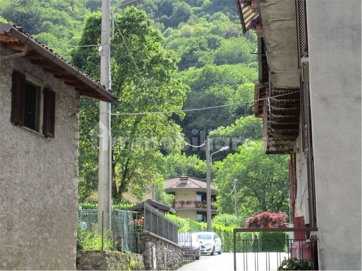 Casa de 4 dormitorios en Capizzone, Italy No. 340508