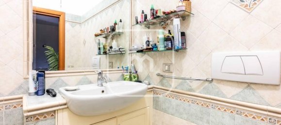 3 rooms Apartment in Rome, Italy No. 33713 64