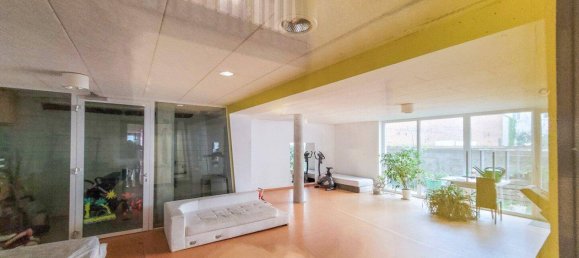 Studio in Rudolfsheim-Funfhaus, Austria No. 199554 3