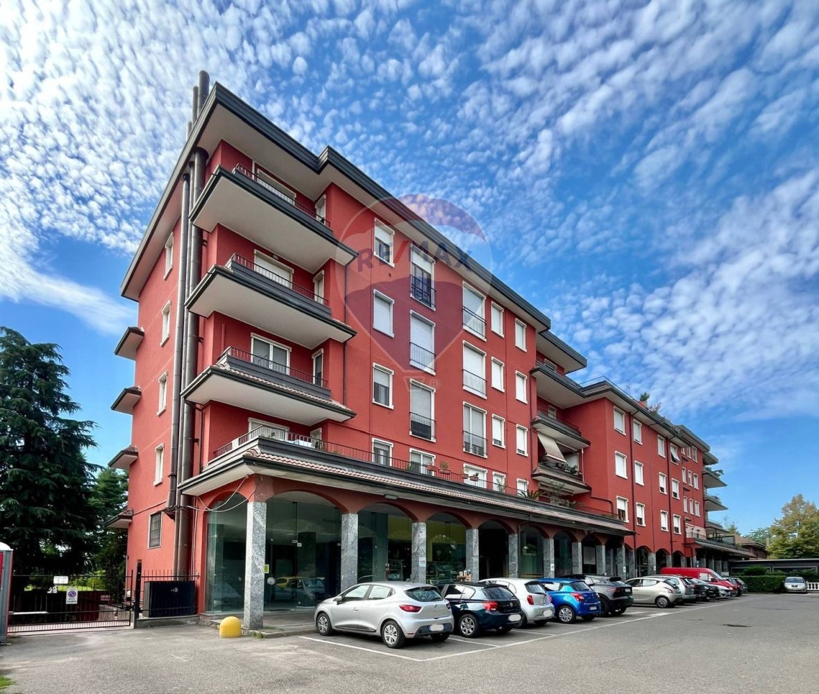 3غرفة شقة في Legnano, Italy رقم 310616