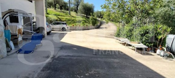 4 bedrooms Villa in Sora, Italy No. 289281 14