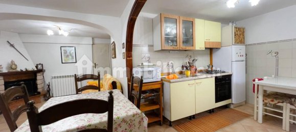 3 bedrooms Apartment in Guarcino, Italy No. 216756 4