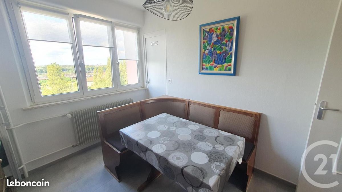 Apartamento de 2 dormitorios en Mulhouse, France No. 83973