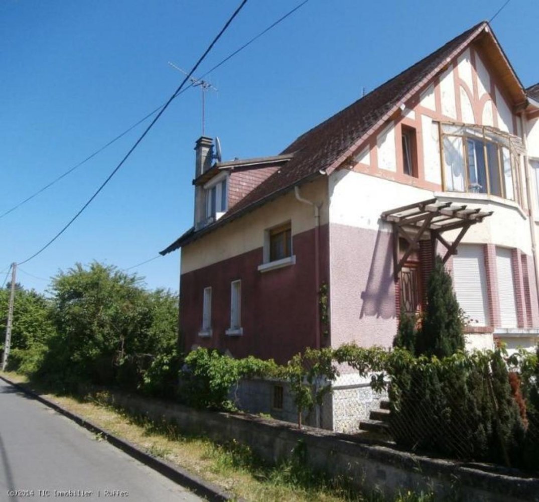 3 Schlafzimmer Haus in Ruffec, France, Nr. 22141