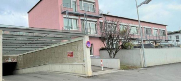 Garage in Linz, Austria 13m², Nr. 48430 2