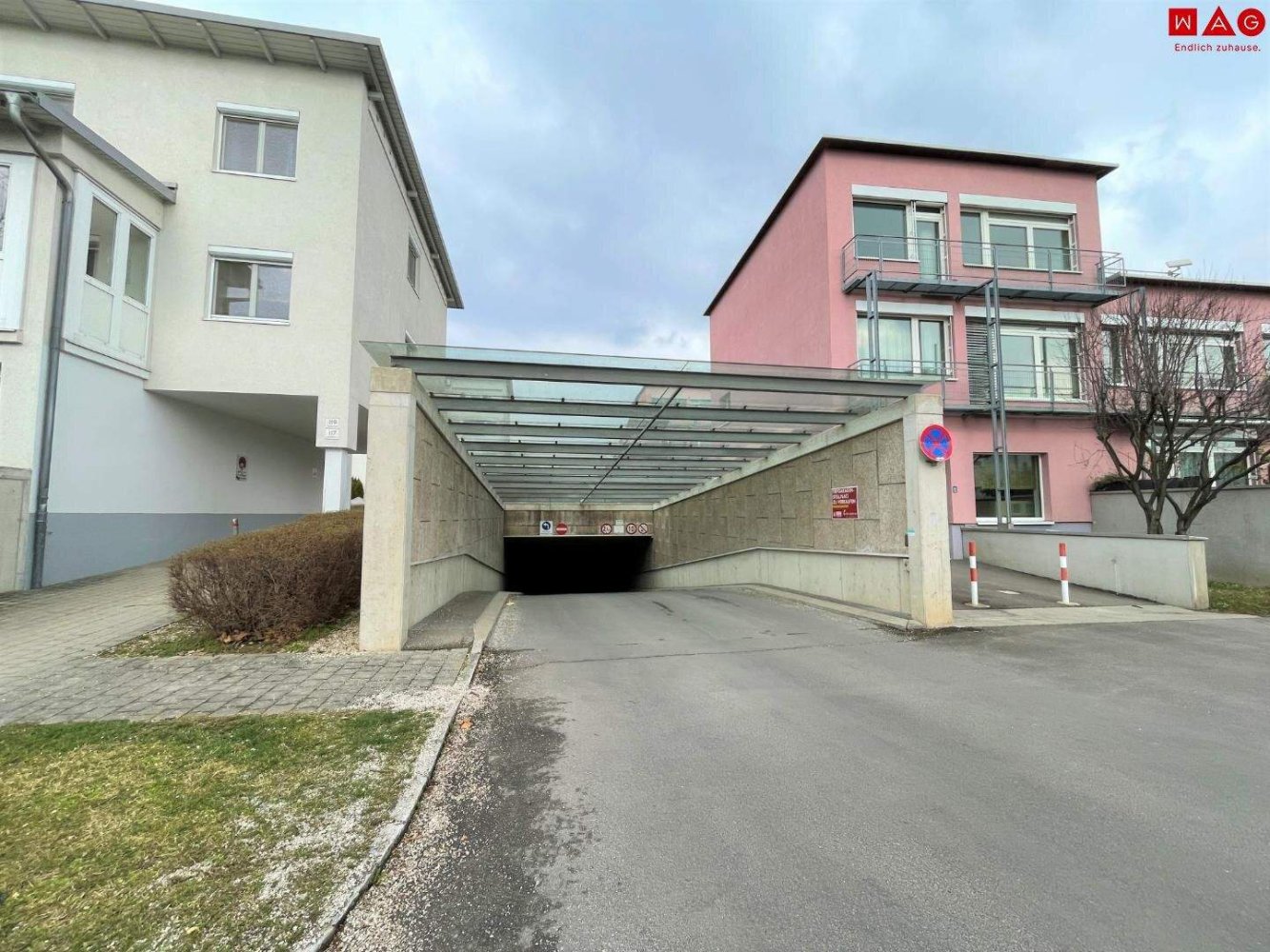 Garage in Linz, Austria 13m², Nr. 48430