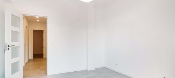 1 bedroom Apartment in Oeiras, Portugal No. 318808 2