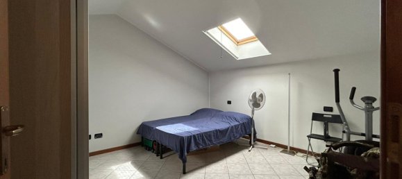 3 rooms Duplex in Reggio Emilia, Italy No. 292523 12