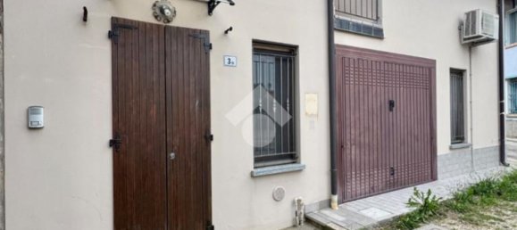 2 bedrooms House in Castelleone, Italy No. 324755 10