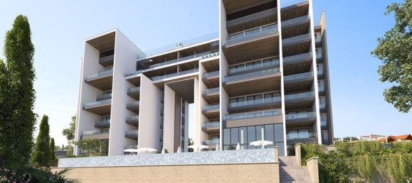 3 bedrooms Apartment in Agios Tychonas, Cyprus No. 14619 2