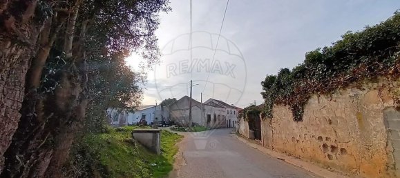 2 bedrooms House in Santarem, Portugal No. 182278 5