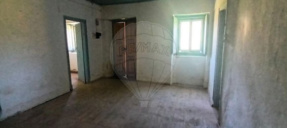 2 bedrooms House in Santarem, Portugal No. 182278 10