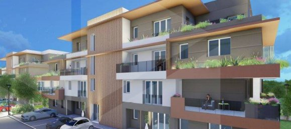 Apartamento de 3 habitaciónes en Fiorano Modenese, Italy No. 17761 3