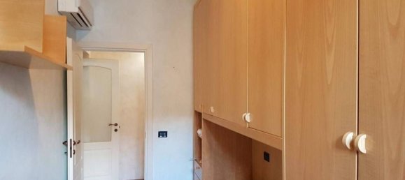 Квартира с 6 комнатами в Камайоре, Италия № 212915 7