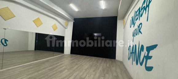 Propiedad comercial de 2 habitaciónes en Terni, Italy No. 262035 10