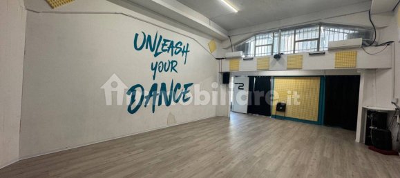 Propiedad comercial de 2 habitaciónes en Terni, Italy No. 262035 14