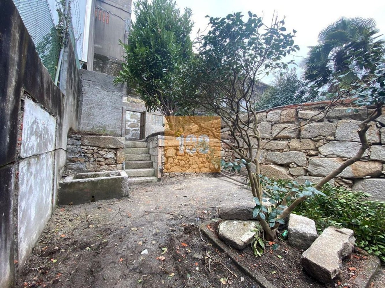  بناية في Porto, Portugal 251متر مربع رقم 117435