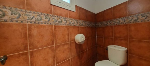  عقار تجاري في El Astillero, Spain 130متر مربع رقم 64922 11