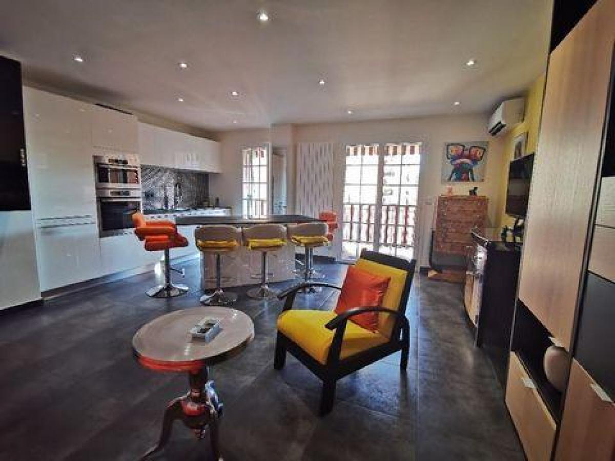 Studio-Eigentumswohnung in Vallauris, France, Nr. 14370