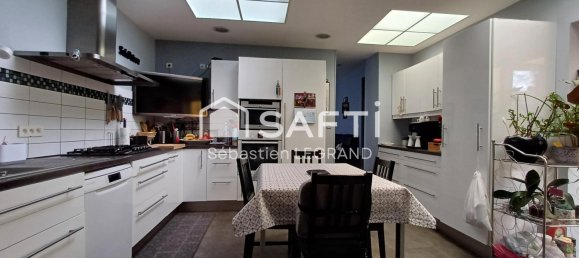 Casa de 5 dormitorios en Henin-Beaumont, France No. 85238 3