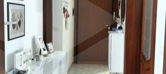 2 bedrooms Apartment in Bari, Italy No. 33855 16