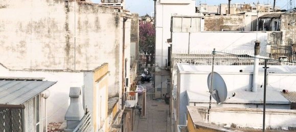 2 bedrooms Apartment in Bari, Italy No. 33855 17