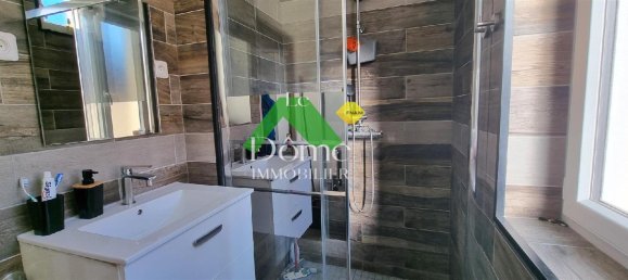 2 chambres Appartement à Saint-Crépin-Ibouvillers, France No. 49094 5