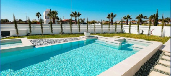 3 bedrooms Villa in Ayia Napa, Cyprus No. 23976 4