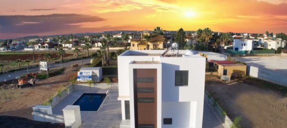 3 bedrooms Villa in Ayia Napa, Cyprus No. 23976 8