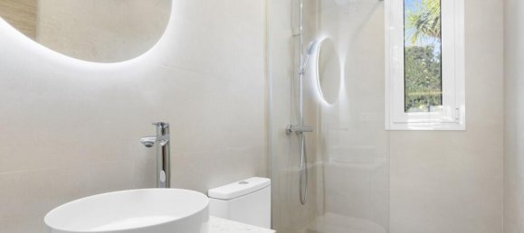 3 bedrooms Penthouse in Marbella, Spain No. 217832 19