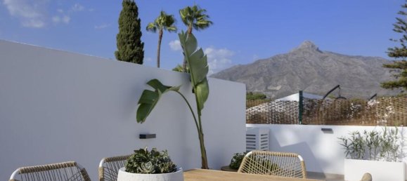 3 bedrooms Penthouse in Marbella, Spain No. 217832 22
