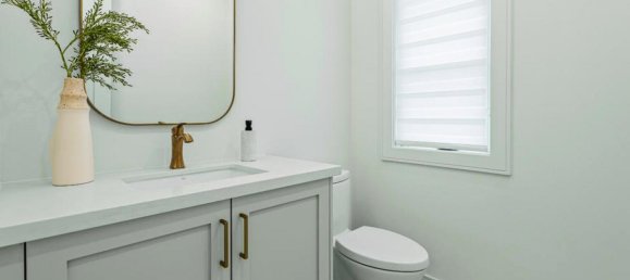 5 غرف نوم منزل في Mississauga, Canada رقم 343 11