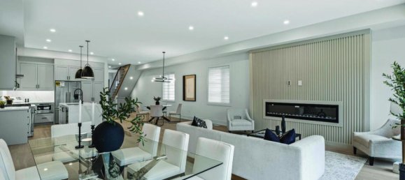 5 غرف نوم منزل في Mississauga, Canada رقم 343 10