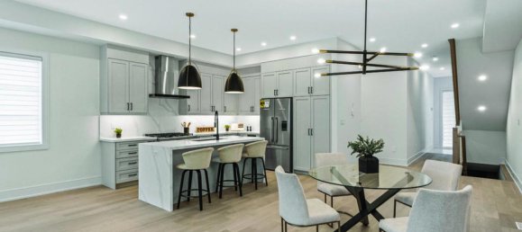 5 غرف نوم منزل في Mississauga, Canada رقم 343 8