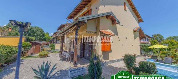 4 bedrooms Villa in Bubbiano, Italy No. 295870 7